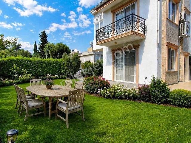 Acc Homes'tan Boğazkent'te Bahçeli Ferah Tripleks Villa
