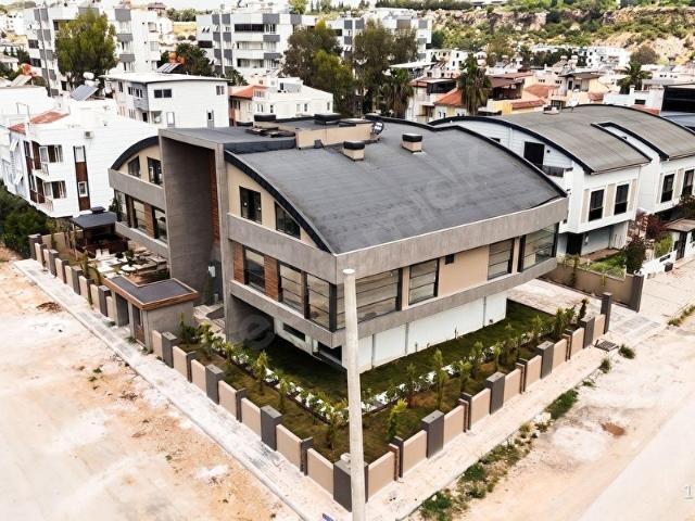 ACC HOMES'TAN GÜZELOBA'DA KONSEPT 900 M2 KOMPLE SIFIR BİNA