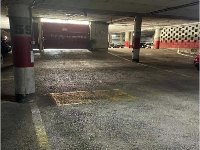 ¡ACCESO RÁPIDO Y CÓMODO! ¡OLVÍDATE DE BUSCAR APARCAMIENTO!