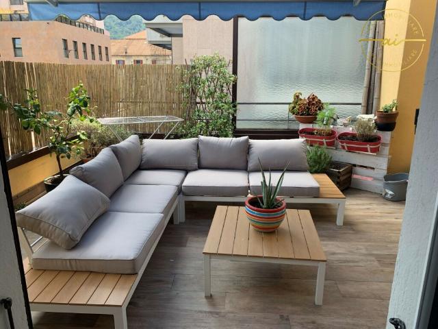 ACCOGLIENTE APPARTAMENTO 2.5 LOCALI CON TERRAZZA COPERTA