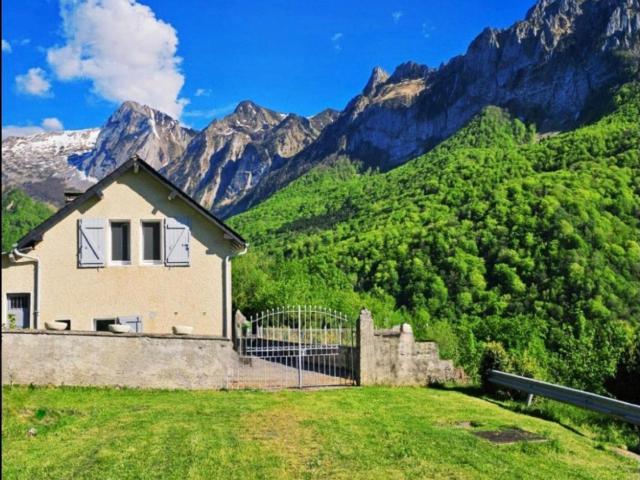Accous Location Maison 64