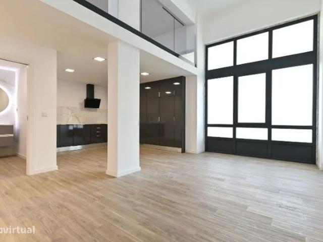 Aceito proposta tima Loja com 60m2 Estdio ou um amplo Loft