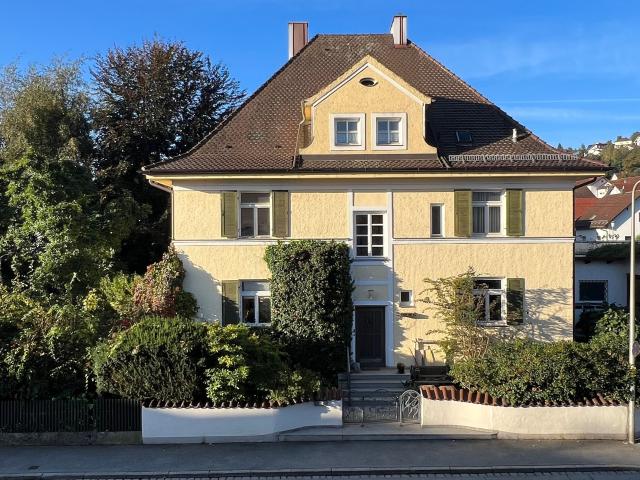 Achtung Kapitalanleger, Handwerker, Bauträger ! Vielseitig nutzbare Stadtvilla im Zentrum Vilshofens