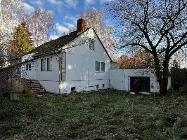 Achtung Schnäppchenjäger! Kleines Anwesen mit ca. 77 m² Wfl ca. 2.730 m³ Grdstk. als Sanierungsobjekt!