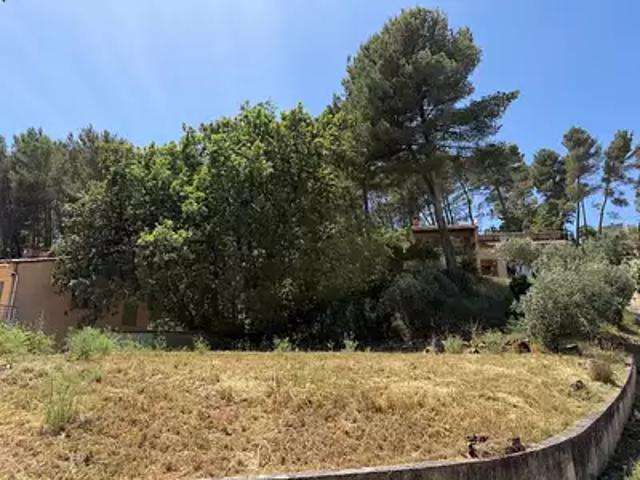Achat terrains Gardanne