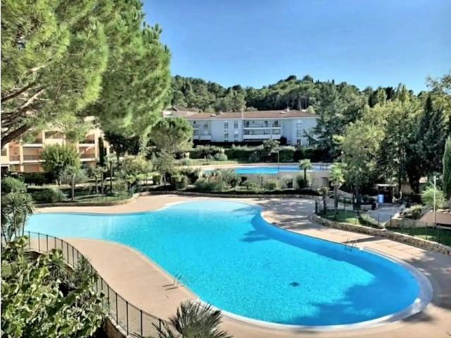 Achat /vente appartement Mougins Tournamy m² Mougins