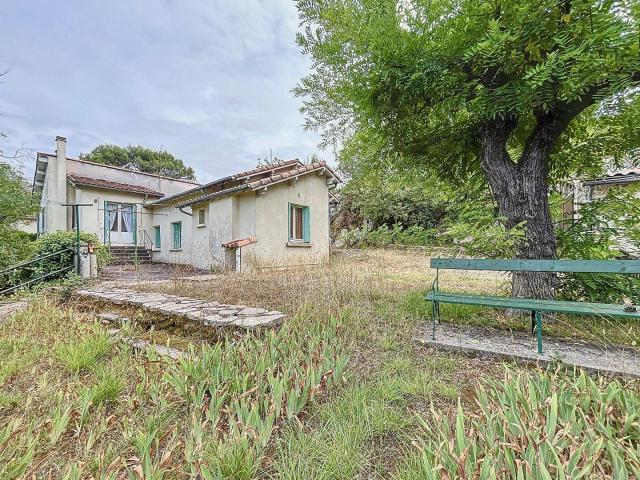 Achat vente maison à renover Castelnau le lez sur 5482 m² de. 103m² Castelnau le Lez
