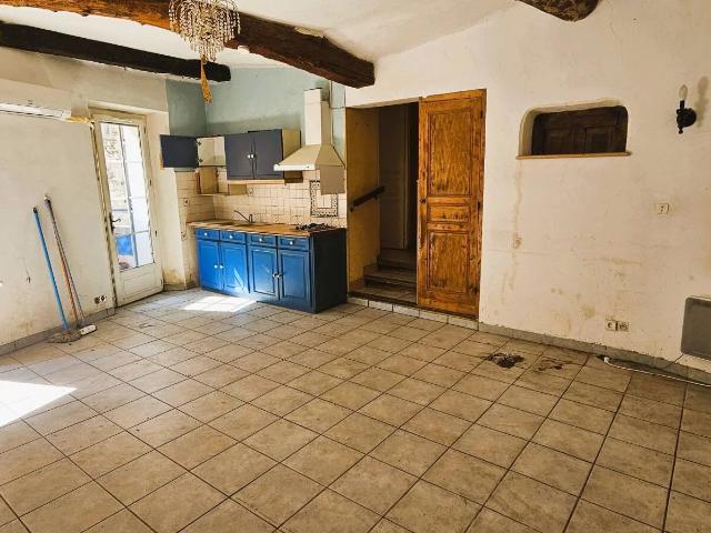 Achat appartement à rénover à Roquebrune sur argens