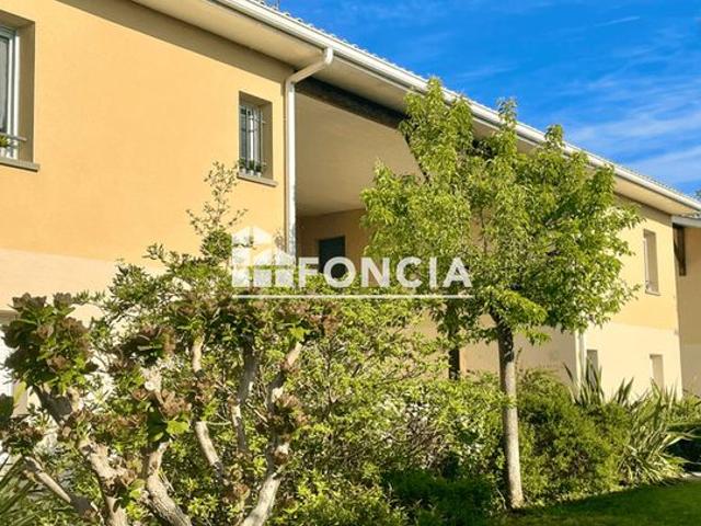 Achat immobilier appartement deux pièces sur la commune de Saint Quentin de Baron