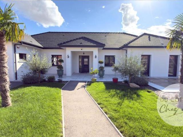 Achat maison de plain pied avec piscine proche de Troyes