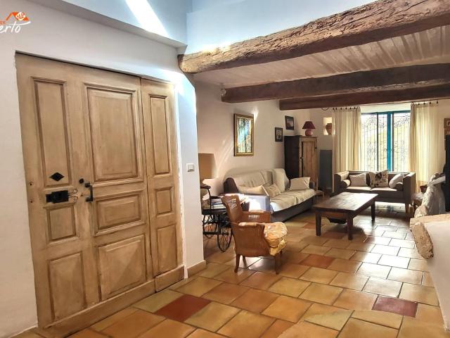 Achat maison de village à Callas 140m² Callas