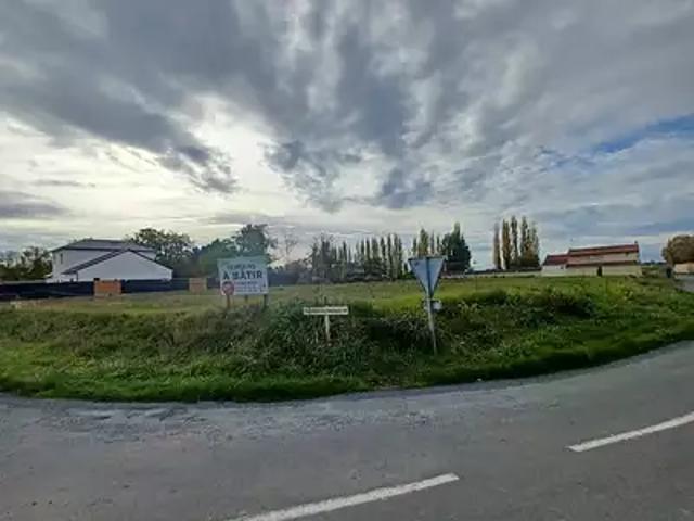 Achat maisons Saint Macaire du Bois 5 pièces