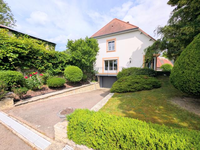 Achat Propriété d'architecte 230m2 et ses dépendances, 4 chambres, sous sol total