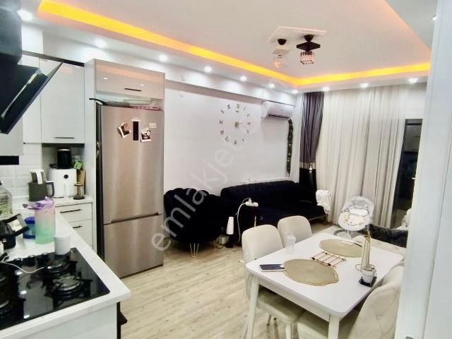 Acik Buca Ufuk Mahde Yıkıkkemer Meydan Yakını 2+1 75m2 D.gazlı Arakat Lüx Daire