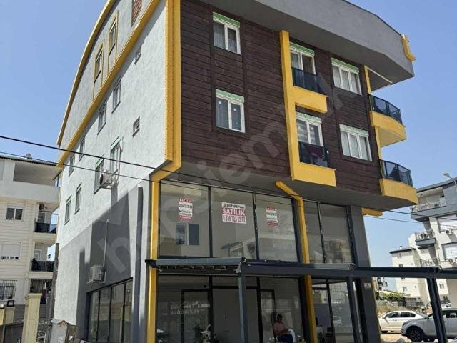 ACİL SATILIK DÜKKAN CADDE ÜZERİ TAKASA AÇIK