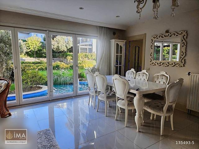 ACİLLL IMA'DAN MOSTARLİFE'DA KELEPİR 5+1 SATILIK DAİRE