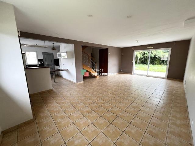 ACIGNE Maison de 131m² habitables