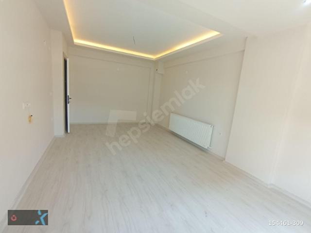 Acil emsallerinden daha uygun 2+1 ara kat sıfır daire