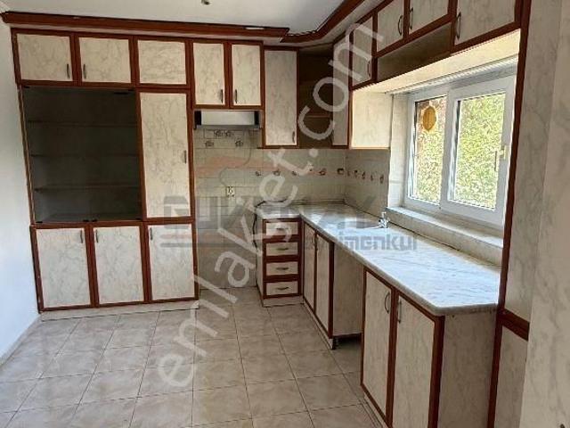 Acil Satılık Güvenay – Çorum Binevler K Tipi 2.kat – 5+1 Satılık Villa