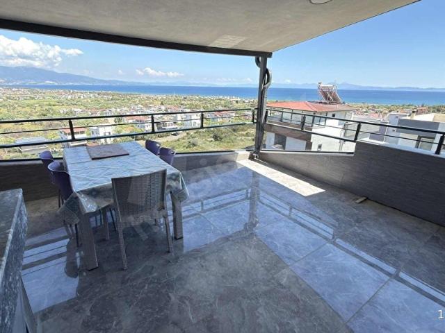 Acil satılık Doğanbey de full deniz manzaralı 3+1 villa