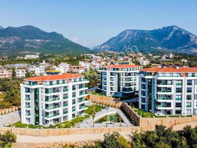 Acil Satılık ! Lüx Site İçerisinde Çok Geniş 3+1 Ayrı Mutfak