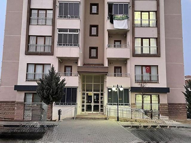 Acil satılık TOKİ bölgesinde sekizinci etapta 2 + 1 full içi yapılı
