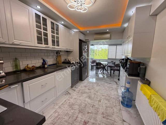 Acil Satılık. Uncubozköy Mh'de Masrafsız Arakat Daire 3+1
