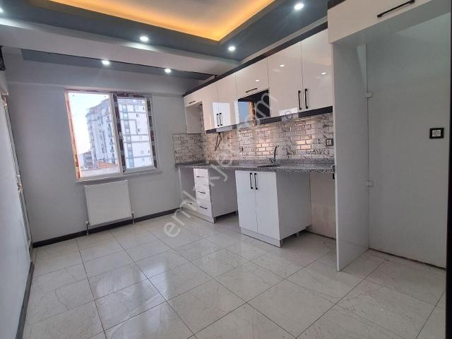 Acil Satlık 2+1 Daire 3kat İskanlı