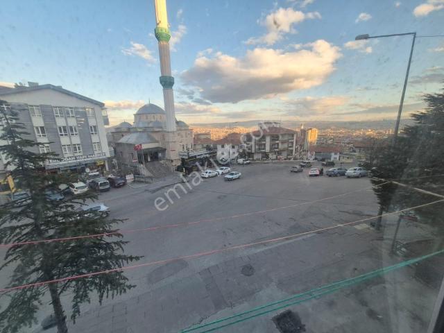 Acil Ufuktepe'de Cadde Üzeri Manzaralı Kiracılı Yatırımlık Daire