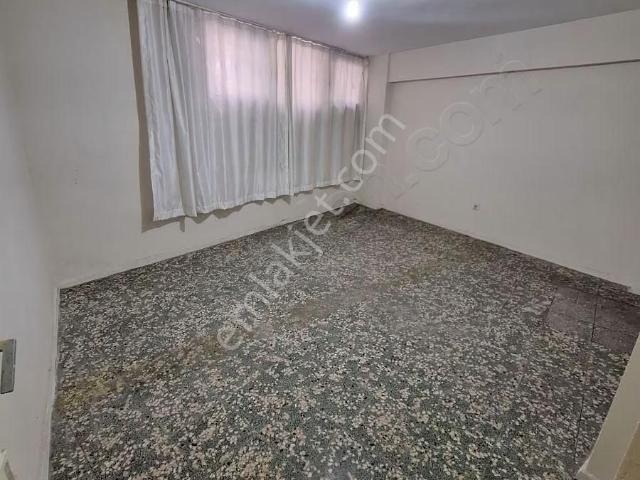 Acill Yeşilyurt Sevgi Yolu Hastane Yakını 3+1 Satılık Daire