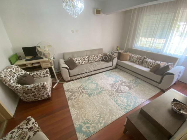 Acill Buca Çamlık Mah.de 3 Katlı 3 Daireli Komple Satılık Müstakil Ev bina