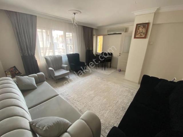 Acill Buca Şirinyer Merkez Civarı Laleli Mah.de 2+1 90m2 Dgazlı Arakat Satılık Daire