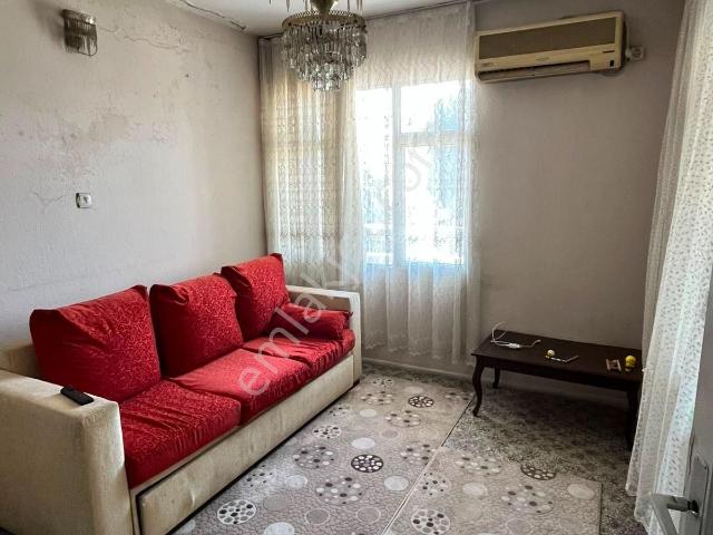 Acill Konak Boğaziçi Meydan Yakını 2+1 95m2 Ayrı Mutfak Daire