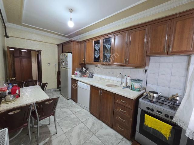 Acill Satılık,bağcılar, Toptancılar Karşısı