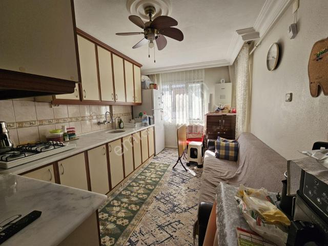 Acill Satılık. cemiyet Yanı Masrafsız Kupon Arakat Daire 3+1