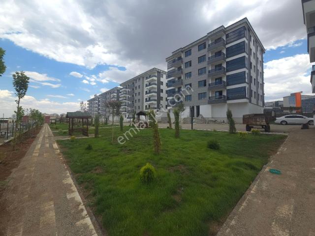acill Satılık, Yeni Şehir Hastanesi Karşısı 2+1 Orta Kat Sıfır Daire