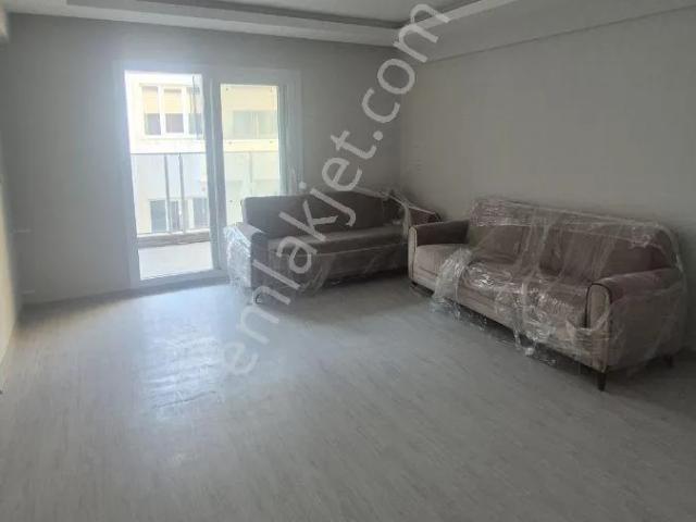 Acillkuşadası Davutlarda 2+1 Satılık Daire