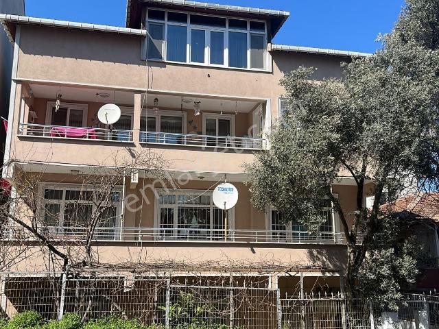 Acilll. ! Avcılar Firuzköy Komple Satılık Bina