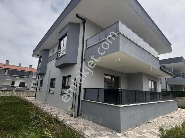Acilll Karaarslan Mah. 5+1 Ultra Lüx Satılık Müstakil Villa