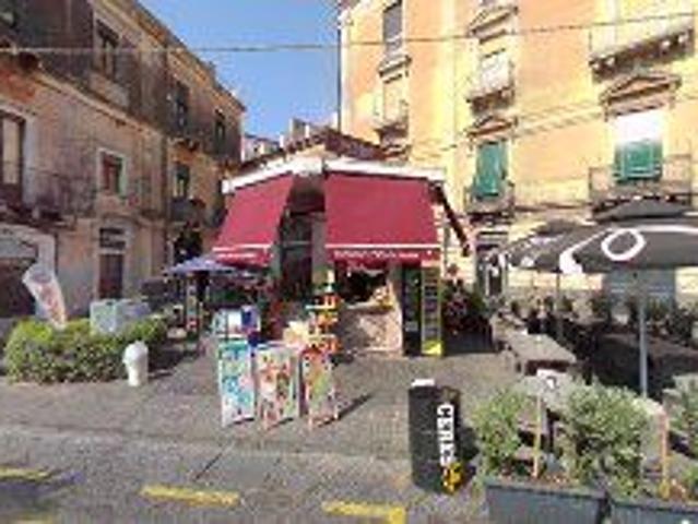 Acireale centro casa singola in affitto