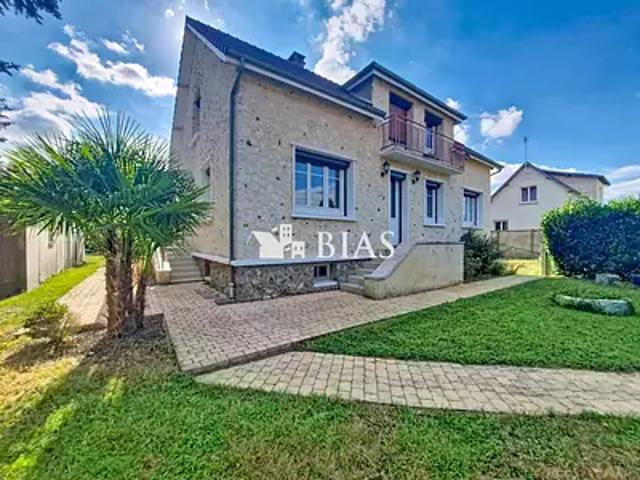 Acquigny 27400 Achat / Vente maison 7 pièces t7 terrasse parking