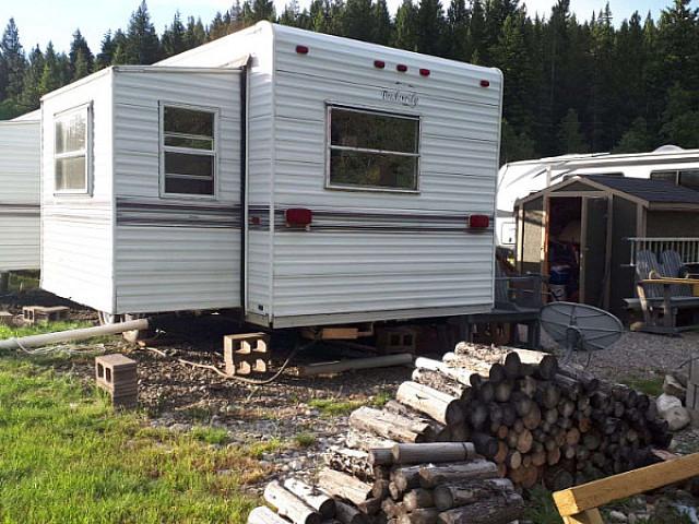 Acreage Clean Up ? We Remove Travel Trailers, Park Model