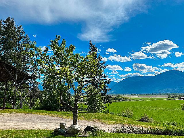 Acreage With View, Mobile Home And Privacy