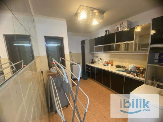 Actual Picture Big Comfy Room Walk to MRT Surian/IOI Damansara/Sunway MedicalWeekly Cleaning IncludedFree Wifi