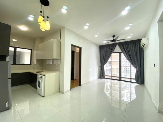 Actual unit country garden 2 bed danga bay 3 bed rf bora low depo