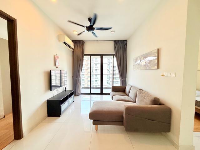 Actual unit country garden 2 bed danga bay 2bed 3bed rf low deposit