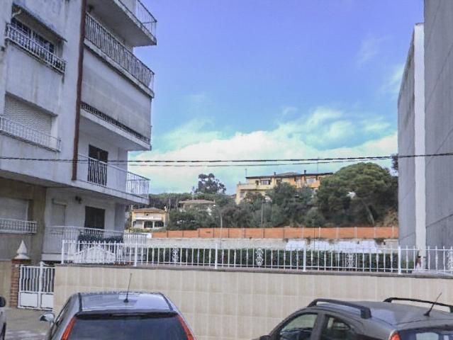 Activo en Pz Medellin, Blanes Girona