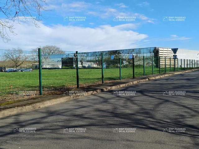 Vente locaux d'activité Beaucouzé Accès rapide