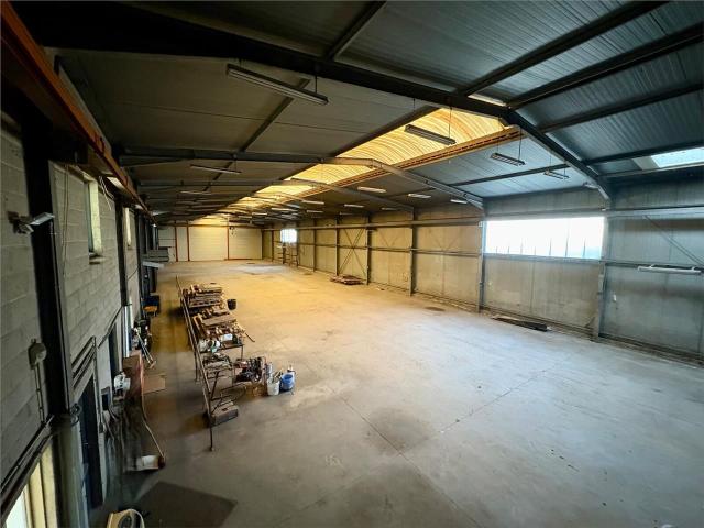 Local d'activité à vendre Cuvilly Proximité A1