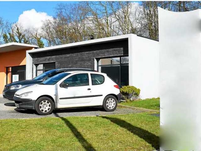 Bâtiment d'activité à vendre Saint Agathon Proximité RN12